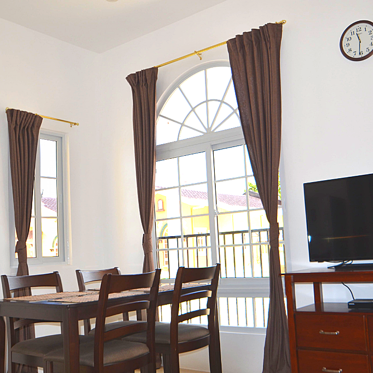 Fully Furnished House @ Royal Palm Dos