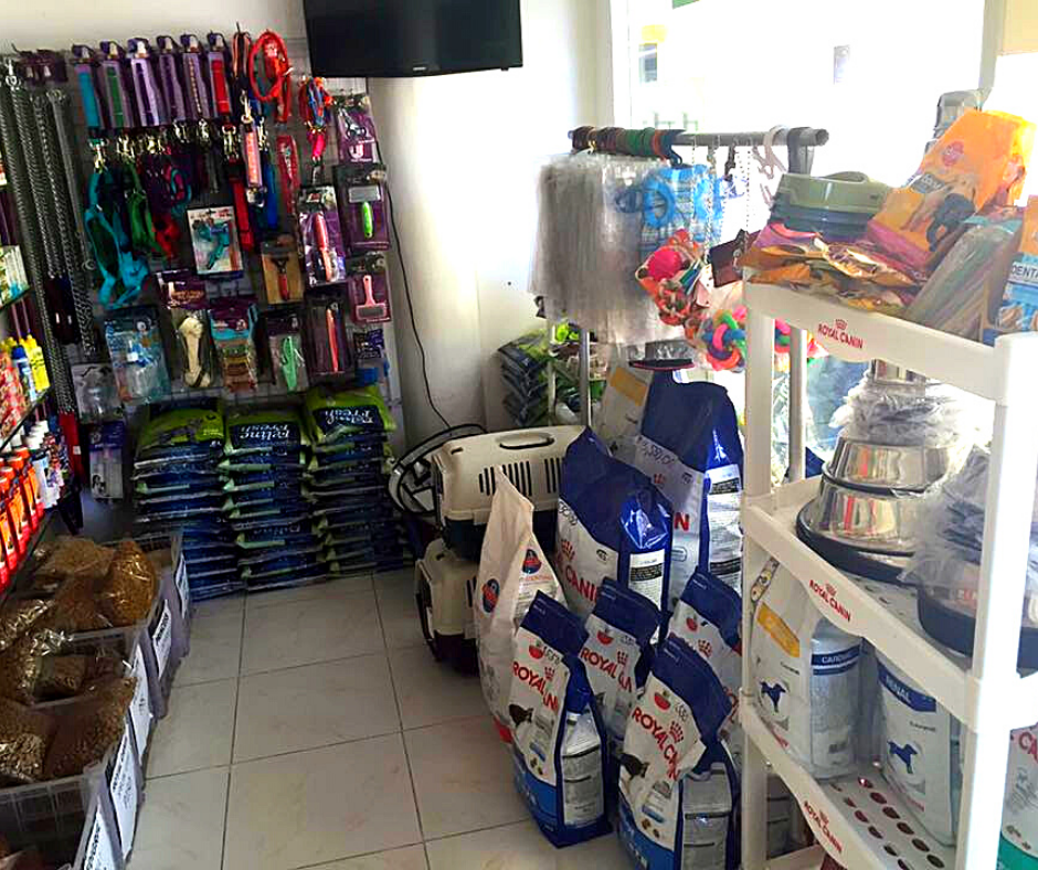 Pet central near store me