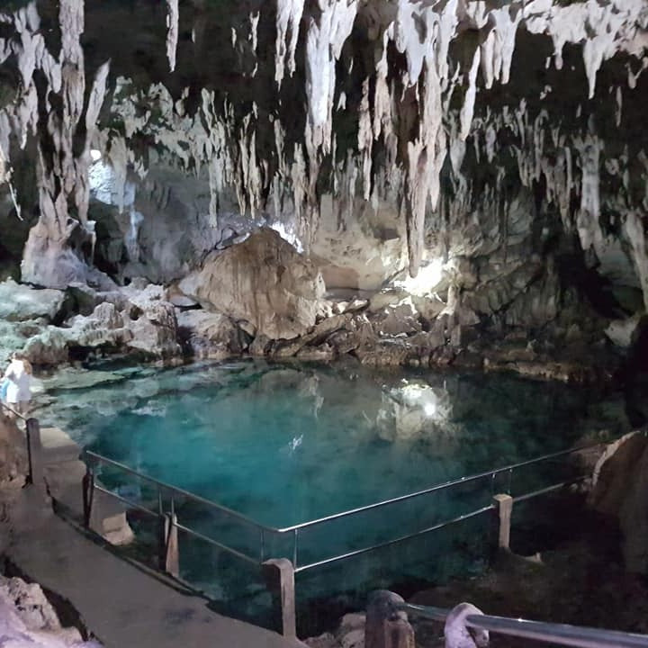 Hinagdanan Cave